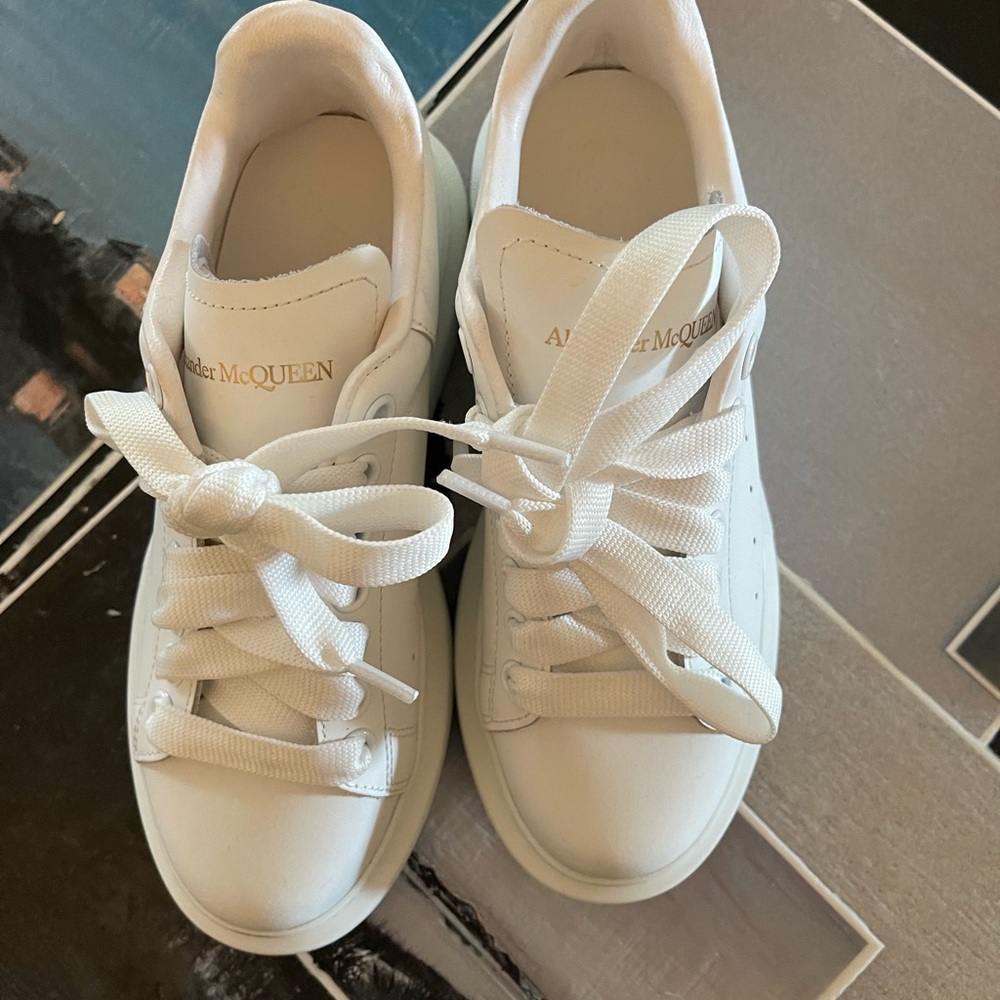 Alexander McQueen size 6.5 sneakers tennis shoes white